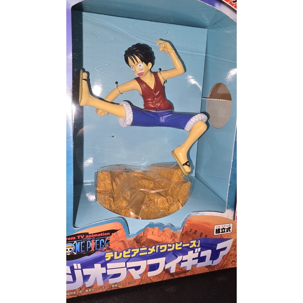 One Piece Monkey D Luffy Diorama Anime Figure Official Banpresto 2003 Japan VTG - Picture 2 of 8